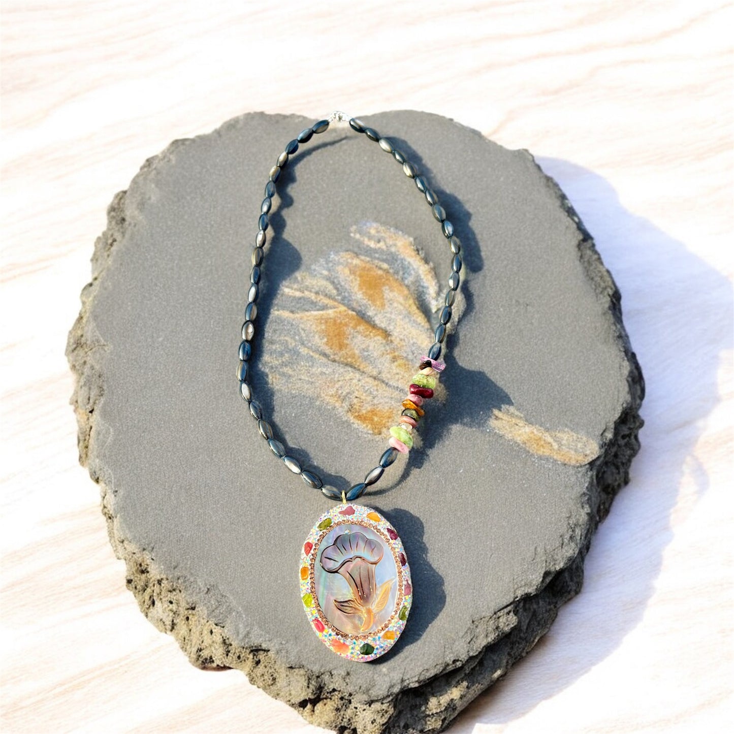 عقد صدف بحري نادر وفضة