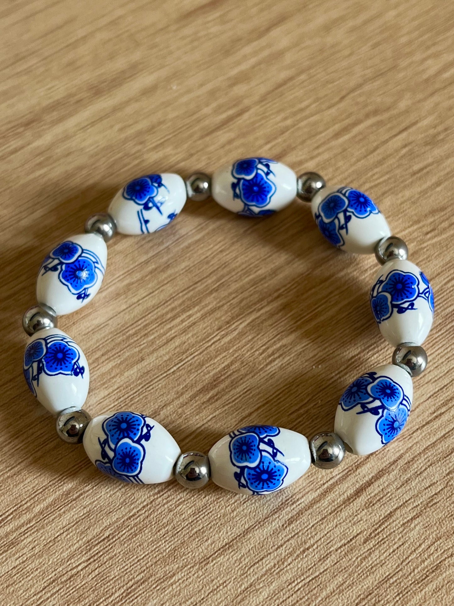 اسورة أنيقة بلو بلا هولندي وهيمتايت