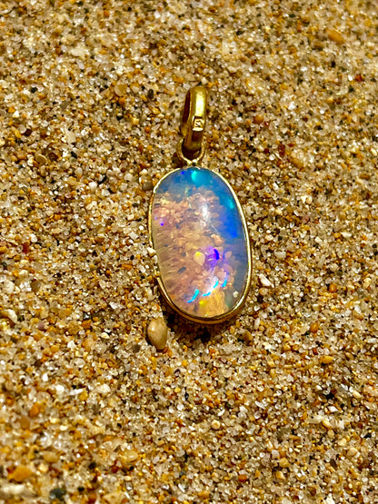 دلاية دهب عيار١٨-أوبال استرالي أصلي