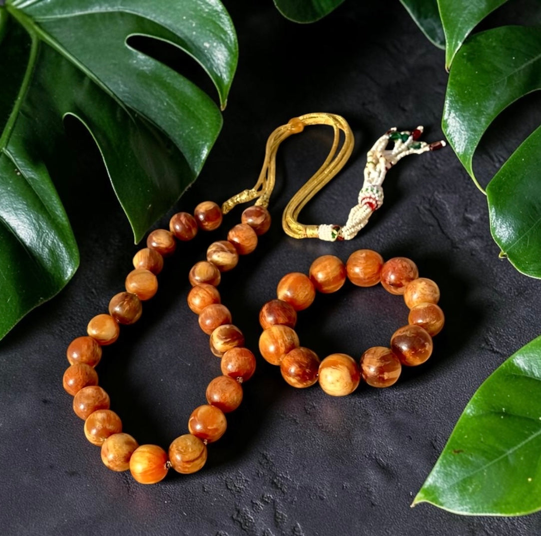 طقم كهرمان خشبي طبيعي فواح