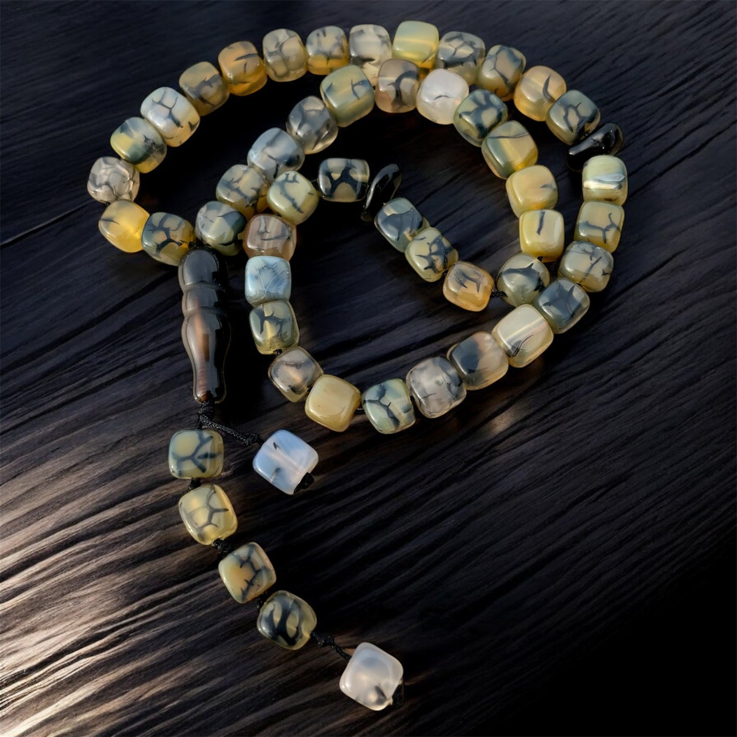 سبحة عقيق عنكبوتي 45حبة