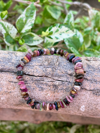 اسورة تورمالين حجر أصلي مناسب للجنسين