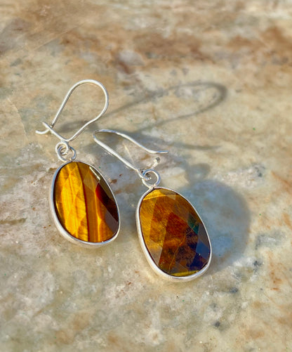 حلق فضة بحجر عين نمر اصلي