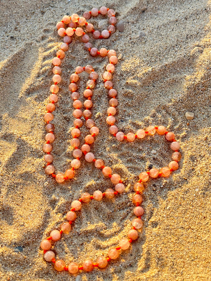 عقد حجر الشمس طبيعي للجنسين