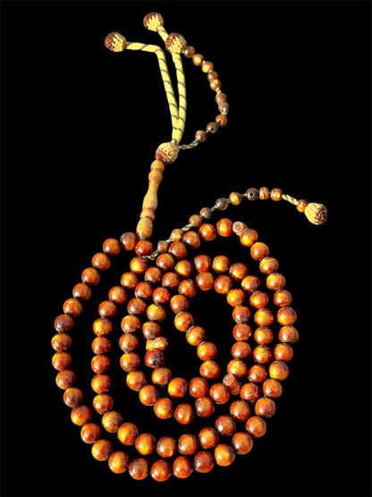 سبحة يسر دهبي نادر 100حبة